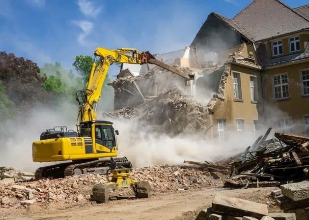 DEMOLITION/BUILDING APPROVAL
